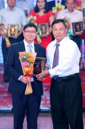 VietABank đạt giải “Thương hiệu vì cộng đồng 2015 ”