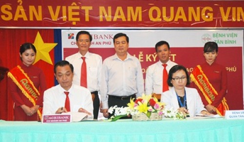 Agribank chi nhánh An Phú ký kết hợp tác với Bệnh viện quận Tân Bình
