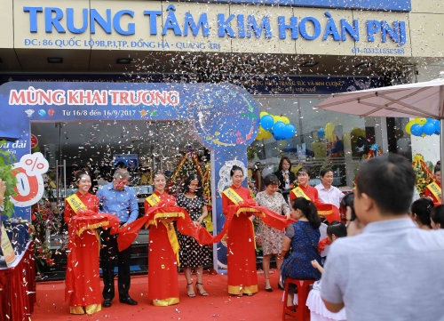 PNJ khai trương Trung tâm kim hoàn tại Quảng Trị