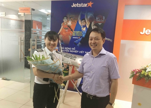 Jetstar Pacific có nữ cơ trưởng người Việt Nam đầu tiên