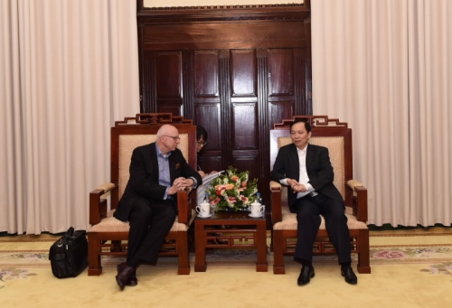 Phó Thống đốc Đào Minh Tú tiếp Giám đốc điều hành đại diện Nhóm nước Ngân hàng AIIB