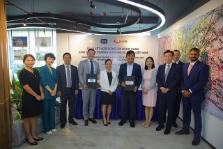 HSBC Việt Nam tài trợ tín dụng xanh trị giá 900 tỷ đồng cho dự án bất động sản của REE