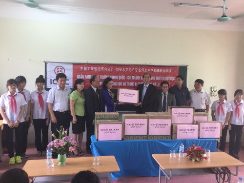 ICBC hỗ trợ cho học sinh tỉnh Quảng Ninh sau cơn lũ lịch sử