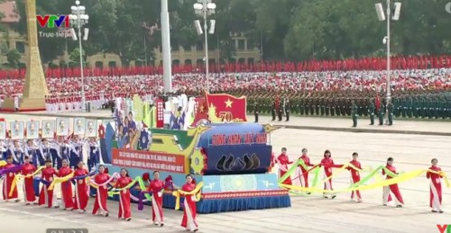 Toàn cảnh Lễ diễu binh, diễu hành kỷ niệm 70 năm Quốc khánh
