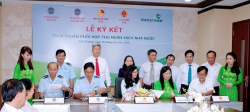 Vietcombank Sóng Thần phối hợp thu ngân sách Nhà nước