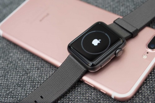 Đánh giá nhanh Apple Watch 2
