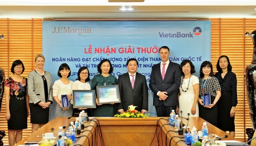 VietinBank nhận cú đúp giải thưởng của JPMorgan Chase Bank