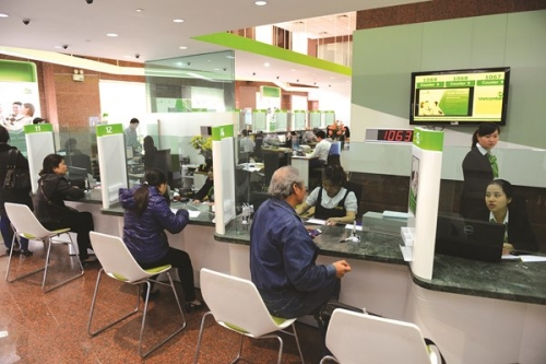 Vietcombank gia tăng tiện ích cho khách hàng