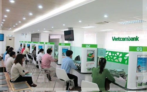 Vietcombank chào bán 45,6 triệu cổ phiếu tại Eximbank