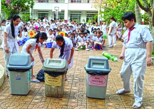 Năm học mới 2019 – 2020: Trường học nói không với rác thải nhựa