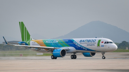 Bloomberg: Bamboo Airways đặt mục tiêu chiếm 30% thị phần vào 2020