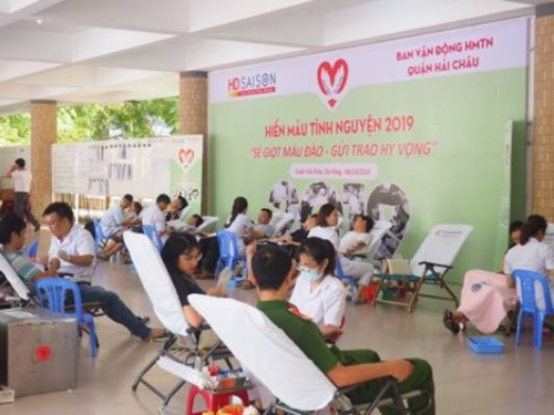 HD Saison tổ chức ngày hội hiến máu tại Đà Nẵng