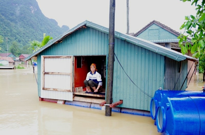 BIDV dành 1 tỷ đồng hỗ trợ đồng bào bị ảnh hưởng bởi lũ lụt