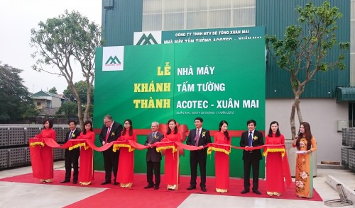 Nhà máy tấm tường đầu tiên của Việt Nam chính thức đi vào hoạt động