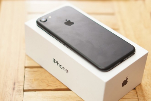 Giá iPhone 7 xách tay tiếp tục lao dốc