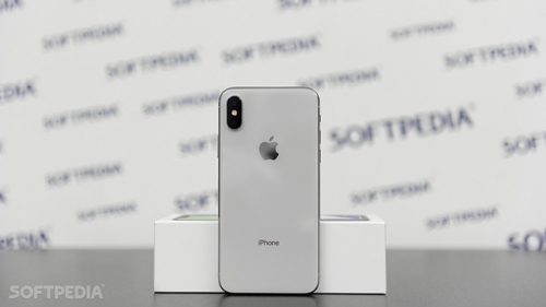 Nhiều nhà bán lẻ tẩy chay iPhone X vì tỉ suất lợi nhuận quá thấp