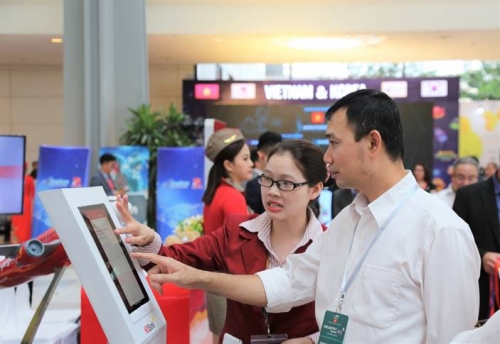 Nhiều ứng dụng ngân hàng số tại VietAI Summit 2019