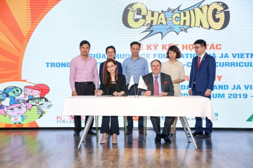 Triển khai Giáo trình quản lý tài chính Cha-Ching tại 31 trường tiểu học tại Hà Nội
