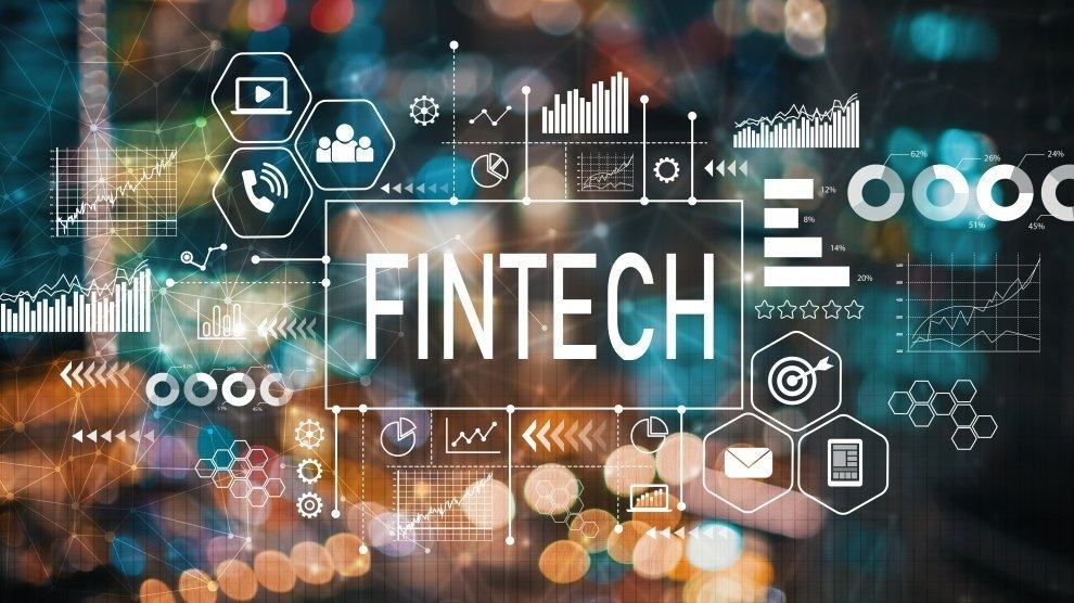 https://cdn.thoibaonganhang.vn/stores/news_dataimages/minhvl/112020/11/10/5054_what-is-fintech.jpg