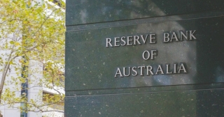 Ngân hàng trung ương Australia nhấn mạnh sự cần thiết tăng lãi suất