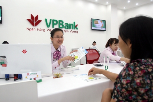 VPBank xin ý kiến cổ đông về việc niêm yết trên sàn