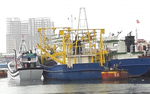 Đà Nẵng: Bàn giao tàu cá vỏ thép “67” cho ngư dân