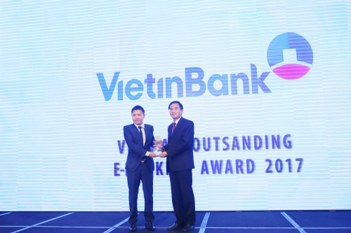 VietinBank nhận giải “Ngân hàng Điện tử tiêu biểu nhất năm 2017”