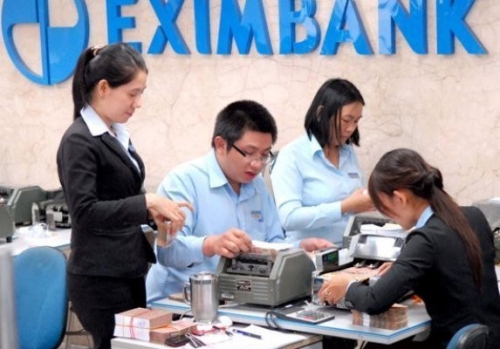 Eximbank bán gần 5 triệu cổ phiếu Sacombank, giảm tỷ lệ sở hữu xuống dưới 9%