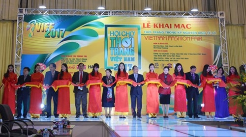Gần 150 DN tham gia Hội chợ Thời trang Việt Nam lần thứ 21