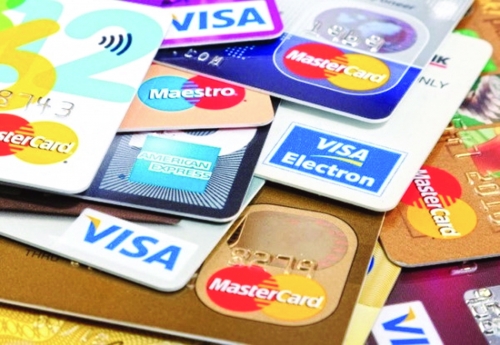 Đẩy mạnh phát hành thẻ tín dụng: Phát triển phải đi cùng bảo mật thông tin