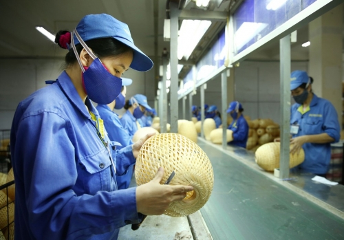 Doanh nghiệp nhỏ và vừa Việt “khó lớn” trong hội nhập toàn cầu?