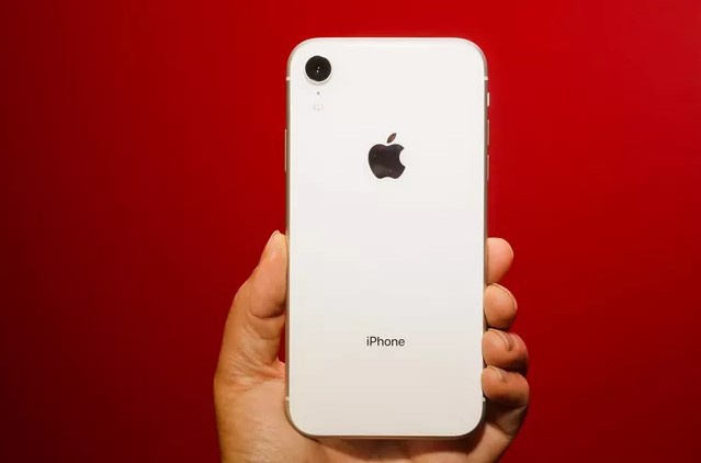 iPhone XR chào bán giá dưới 7 triệu đồng tại Việt Nam