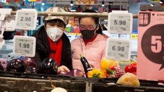 Trung Quốc quyết tâm phục hồi tiêu dùng nội địa