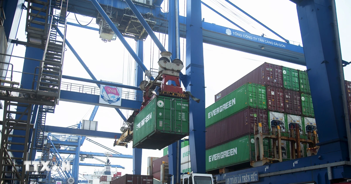 Bộ Công Thương đề xuất công nhận ngày 6/5 là "Ngày Logistics Việt Nam" Bộ Công Thương đề xuất công nhận ngày 6/5 là "Ngày Logistics Việt Nam"