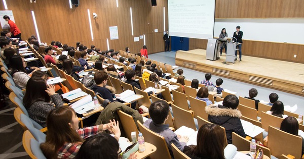Trường hợp được xóa hoặc miễn chi phí bồi hoàn học bổng và chi phí đào tạo