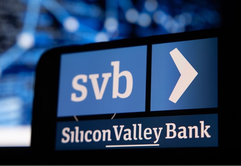 Chuyên gia: Sự sụp đổ của SVB “có lợi” cho hệ thống ngân hàng Việt Nam
