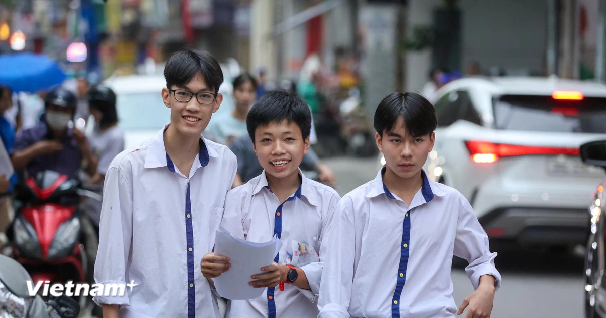 Hôm nay, thí sinh bắt đầu đăng ký dự thi tốt nghiệp Trung học Phổ thông Hôm nay, thí sinh bắt đầu đăng ký dự thi tốt nghiệp Trung học Phổ thông