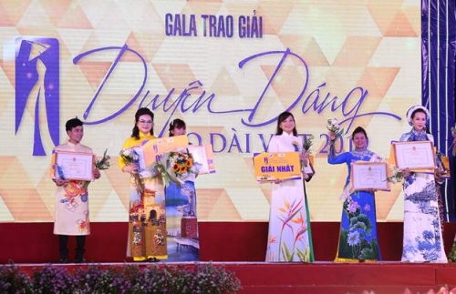 Nhân viên HDBank đạt giải hoa khôi “Duyên dáng áo dài Việt 2019”