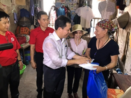 Sacombank đồng hành chương trình Tháng nhân đạo tại Nam Định
