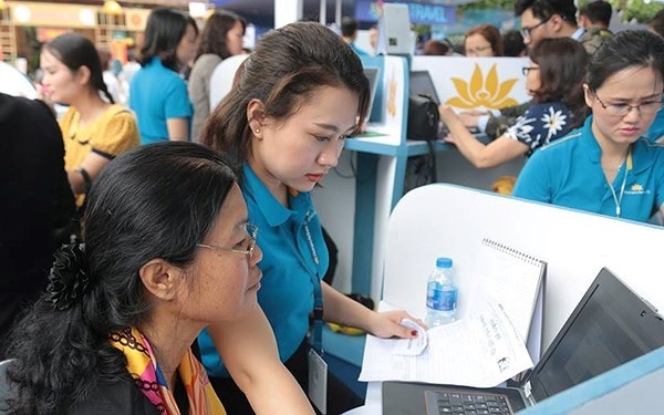 Vietnam Airlines triển khai thanh toán bằng QR code