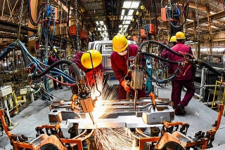ADB hạ dự báo tăng trưởng của châu Á do kinh tế Trung Quốc giảm tốc