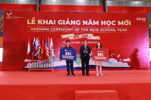 Gần 15 nghìn học sinh hệ thống giáo dục Nguyễn Hoàng cùng đón năm học mới