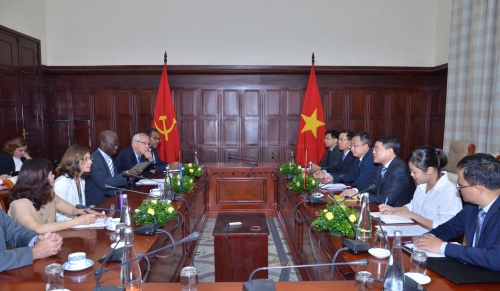 WB cam kết tiếp tục hỗ trợ Việt Nam trong hoàn thiện chính sách
