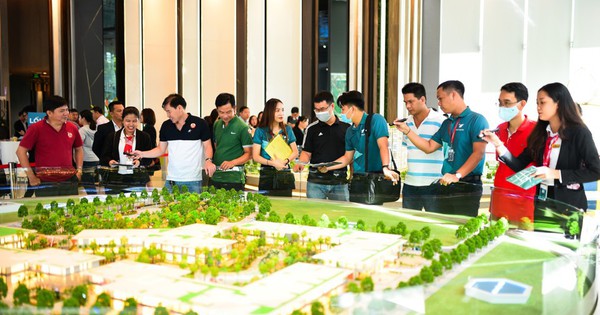 undefined Dự kiến mức thu lệ phí cấp Chứng chỉ hành nghề môi giới bất động sản 300.000 đồng/chứng chỉ