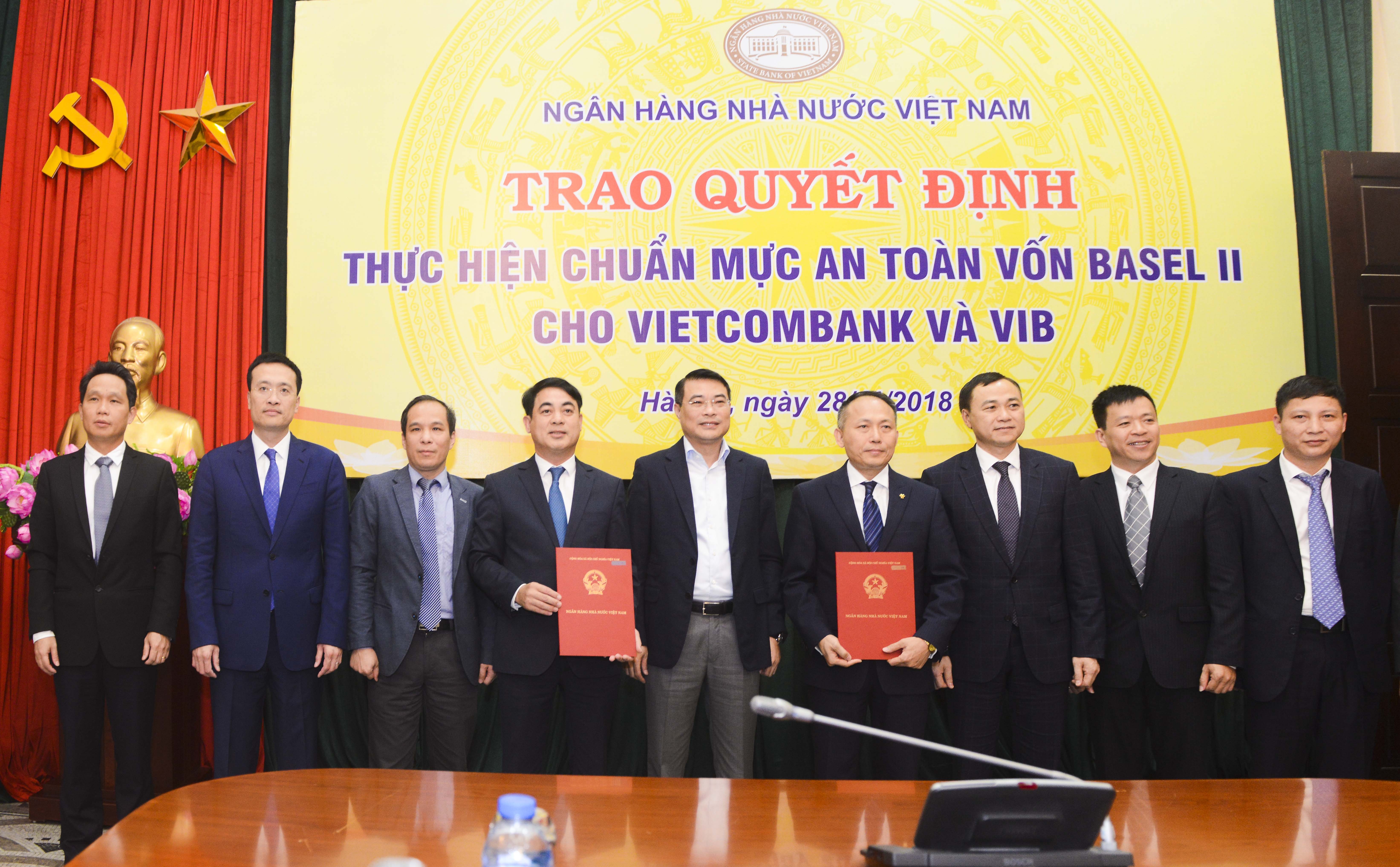 NHNN trao quyết định đạt chuẩn Basel II cho hai ngân hàng đầu tiên tại Việt Nam