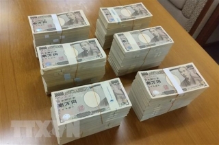 Nhật Bản chi số tiền kỷ lục để chặn đà giảm giá của đồng yên