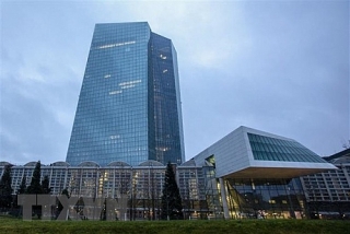 ECB có thể sẽ tiếp tục tăng lãi suất tới giữa năm 2023