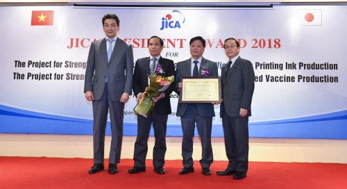 Dự án tăng cường năng lực sản xuất mực in tiền nhận giải thưởng của Chủ tịch JICA