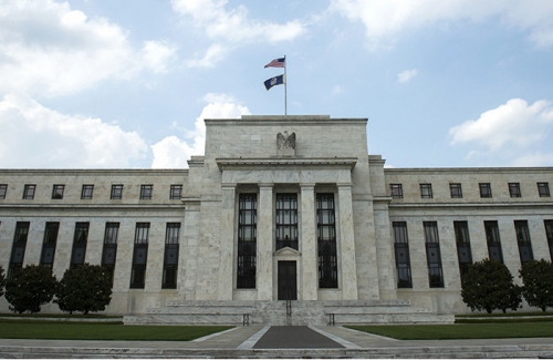 Fed sẽ kiên nhẫn và linh hoạt với việc tăng lãi suất