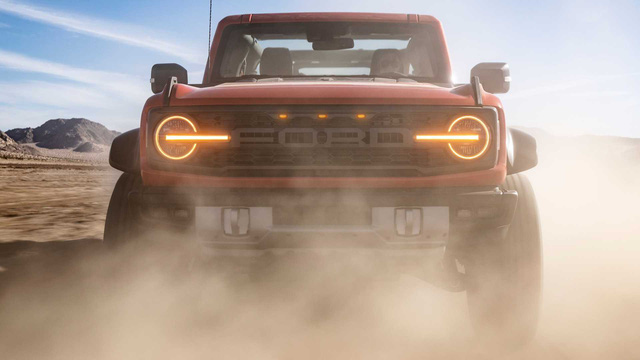 Ra mắt Ford Bronco Raptor